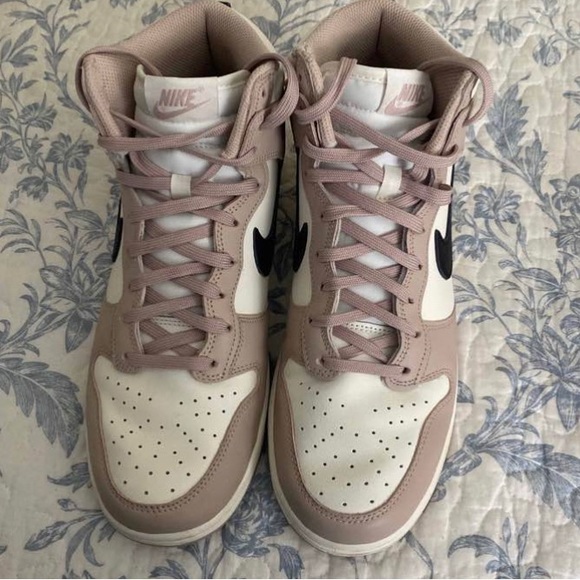 Nike Dunk High ‘Fossil Stone’ - Picture 7 of 7